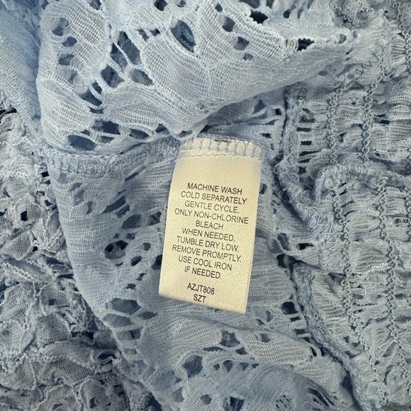 Derek Heart Blue Lace Sheer Blouse (XL) - Picture 7 of 7